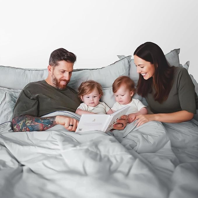 Dream Valley® Outlast® Deepsleep Cooling Comforter, Full/Queen Size, NASA-Grade Space Technology Cooling Blanket for Hot Sleepers Night Sweats, Q-Max > 0.45 Aerocool™ Breathable, Light Grey, 90"x90"