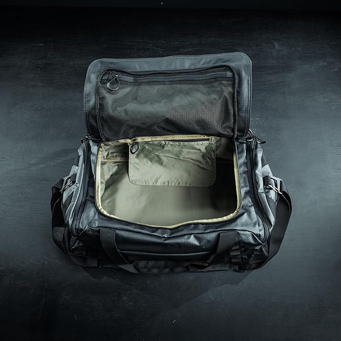 Eberlestock Hyllus Duffel Bag for Men - Durable, Water-Resistant, Small Men's Duffle Bag with Zipper Pockets, Ideal for Travel & Gym, Tactical Gear Bag, Hunting, Fishing, Camping - Dry Earth, 45L