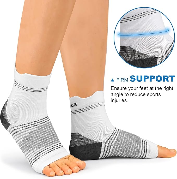 Plantar Fasciitis Sock (6 Pairs) for Men and Women, Compression Foot Sleeves with Arch and Ankle Support (White, Small)