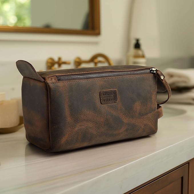 LEATHER VILLAGE Premium Leather Travel Toiletry Bag - Unisex Water-Resistant Travel Dopp Kit, Shaving & Cosmetic Organizer for Men & Women - Compact Bathroom Essentials - Rustic Brown
