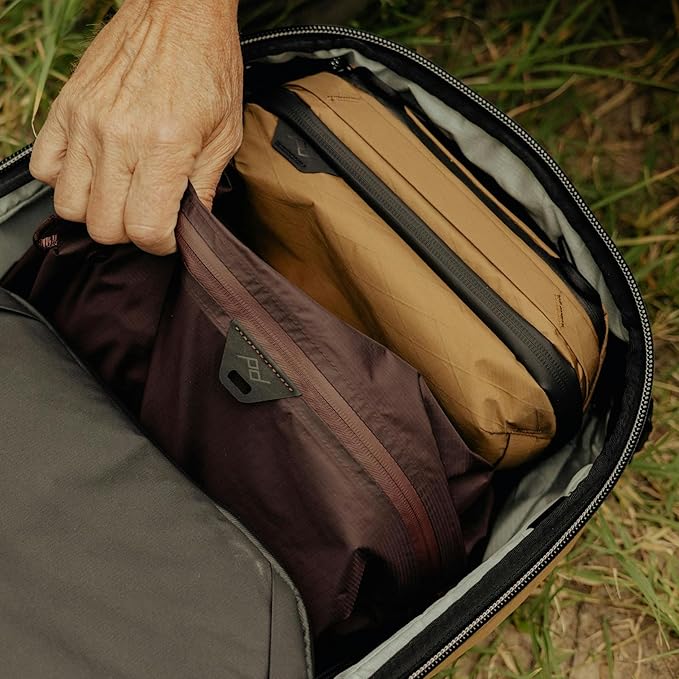 Peak Design Tech Pouch, Coyote, Electronics Organizer for Travel or Everyday Carry, Origami-Style Storage, Cable Pass-Through, Weatherproof, Gear Carry Bag for Men and Women